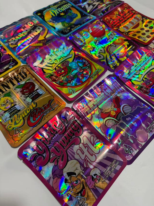 Gift Wrapping Minecraft Style Mylar Bags 3.5G 500PCS 9Mil Holographic Resealable Smell Proof Stand Up Storage Pouches